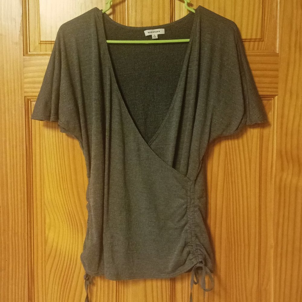 Max Studio Crossover Shirred Side Shirt size Large